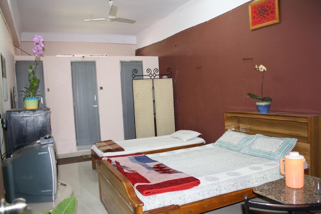 Hotel Minerva Residency Bangalore Exterior foto